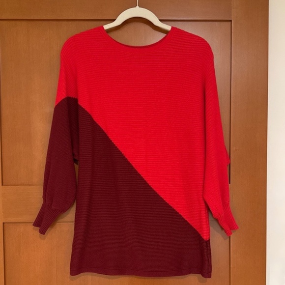 Vince Camuto Asymmetric Colorblock Cotton Blend Sweater - Picture 4 of 5
